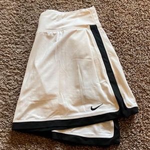 Women's Nike Tennis Skorts